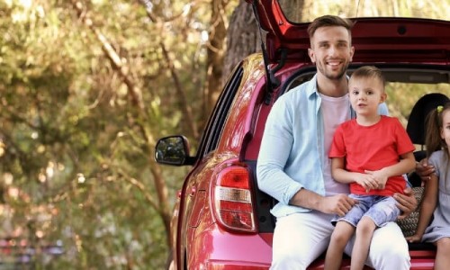 Kalabalık Değilseniz Bile Geniş Düşünün: Ailece Seyahatte Araç Seçimi