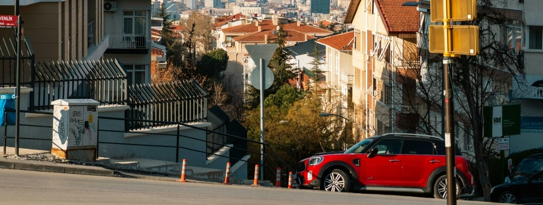 Kısa Süreli Araç Kiralamanın 7 Faydası: Mertcan Rent a Car Öneriyor